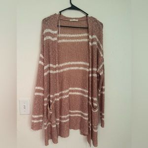 Mauve pink, mid length, light and airy cardigan